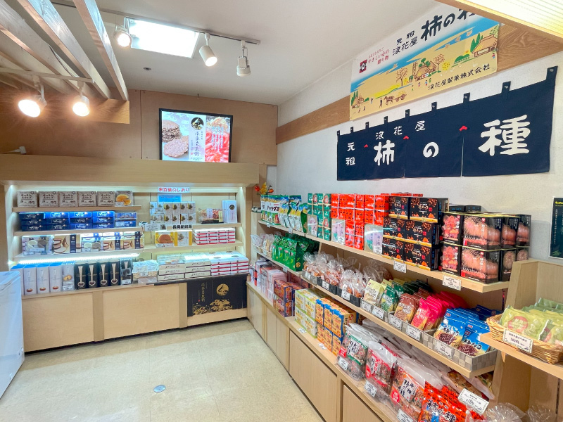 越後酪農菓房 CoCoLo長岡店の店舗の様子